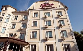 Kurmet Hotel